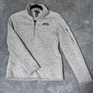 Patagonia Women's Heathered Gray Better Sweater Sweater small